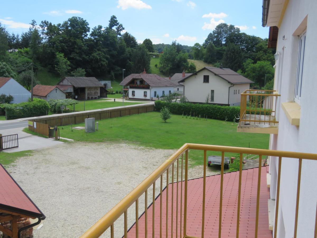 Mill House Apartment And Camping Лютомер Экстерьер фото