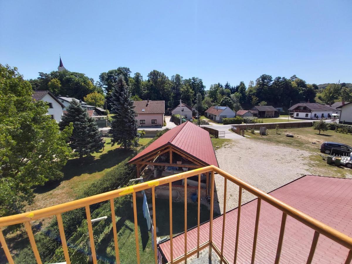 Mill House Apartment And Camping Лютомер Экстерьер фото