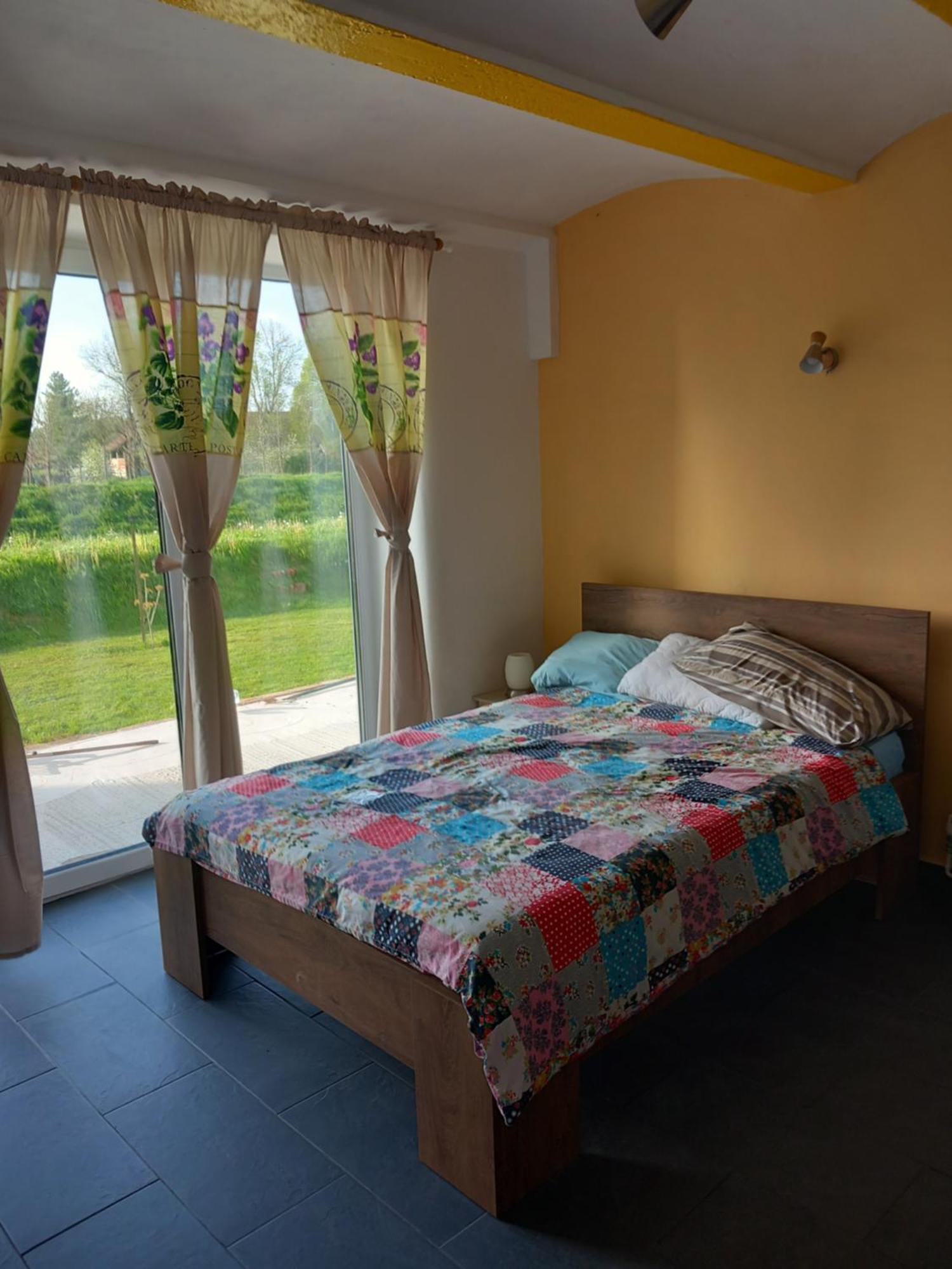 Mill House Apartment And Camping Лютомер Экстерьер фото