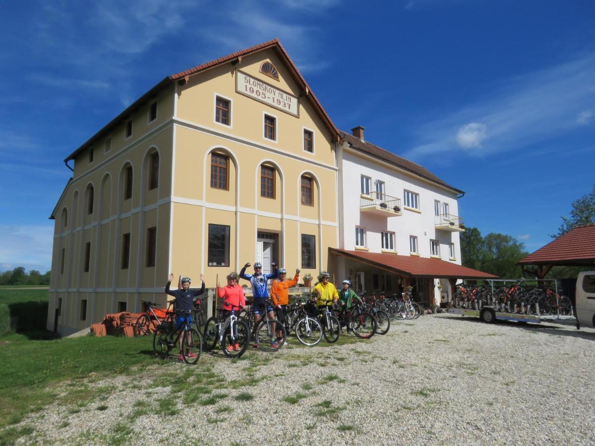 Mill House Apartment And Camping Лютомер Экстерьер фото